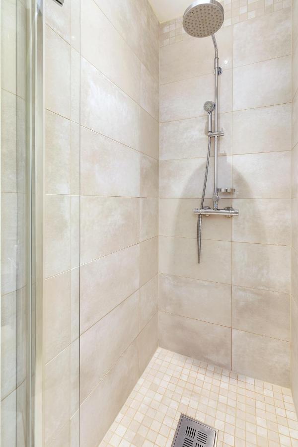 Stylish Apartment With Beautiful Views Of The River, Beach Nearby Кристиансанд Экстерьер фото